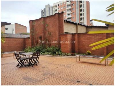 Apartamento de 3 alcobas en venta en Conquistadores, Medellín, 87 m² · foto 11 de 13