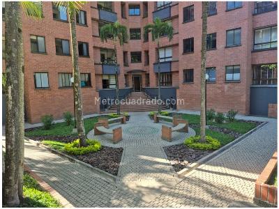 Apartamento de 3 alcobas en venta en Provenza, Medellín, 160 m² · foto 14 de 15