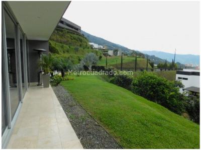 Casa de 5 alcobas en venta en Las Palmas, Medellín, 853 m² · foto 6 de 20