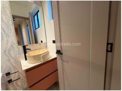 Casa de 3 alcobas en venta en El Poblado, Medellín, 416 m² · foto 19 de 20