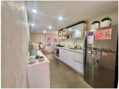 Apartamento de 4 alcobas en venta en Las Lomas No, Medellín, 165 m² · foto 9 de 20