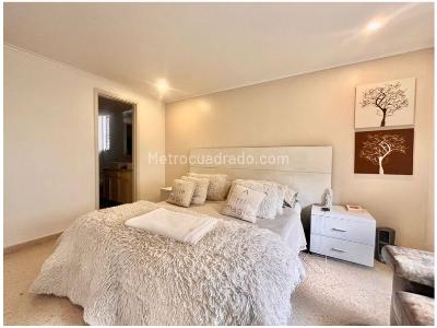 Apartamento de 4 alcobas en venta en Las Lomas No, Medellín, 165 m² · foto 12 de 20