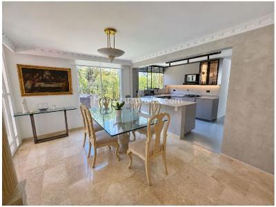 Casa de 4 alcobas en venta en El Poblado, Medellín, 265 m² · foto 8 de 20