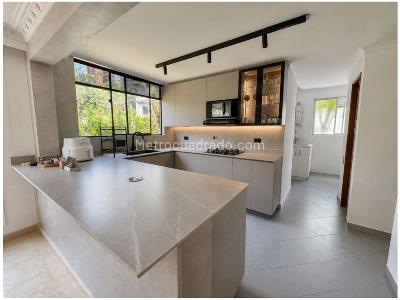 Casa de 4 alcobas en venta en El Poblado, Medellín, 265 m² · foto 9 de 20
