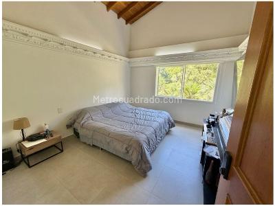 Casa de 4 alcobas en venta en El Poblado, Medellín, 265 m² · foto 17 de 20