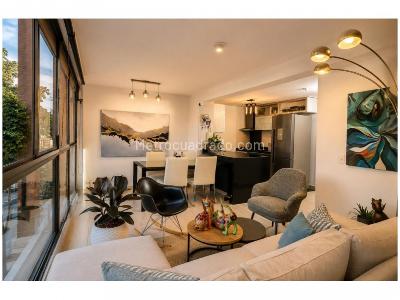 Apartamento de 2 alcobas en venta en Loma De Los Bernal, Medellín, 77 m² · foto 6 de 20