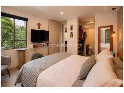 Apartamento de 2 alcobas en venta en Loma De Los Bernal, Medellín, 77 m² · foto 12 de 20
