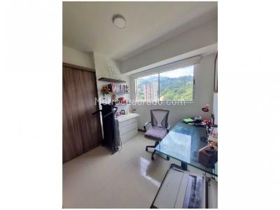 Apartamento de 3 alcobas en venta en Asdesillas Sabaneta, Sabaneta, 83 m² · foto 10 de 20