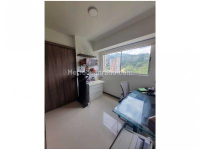 Apartamento de 3 alcobas en venta en Asdesillas Sabaneta, Sabaneta, 83 m² · foto 16 de 20