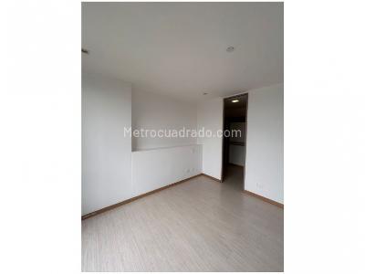 Apartamento de 2 alcobas en venta en El Poblado, Medellín, 94 m² · foto 11 de 18