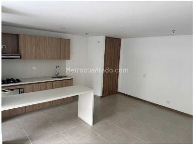 Apartamento de 3 alcobas en venta en Parte Baja, Envigado, 85 m² · foto 2 de 17