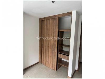Apartamento de 3 alcobas en venta en Parte Baja, Envigado, 85 m² · foto 8 de 17