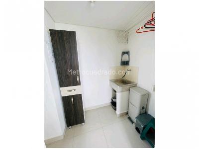 Apartamento de 3 alcobas en venta en Belen, Medellín, 90 m² · foto 2 de 14