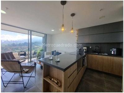 Apartamento en venta en Loma Del Escobero, Envigado · foto 3 de 16