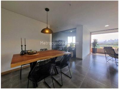 Apartamento en venta en Loma Del Escobero, Envigado · foto 7 de 16