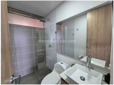 Apartamento en venta en Loma Del Escobero, Envigado · foto 12 de 16