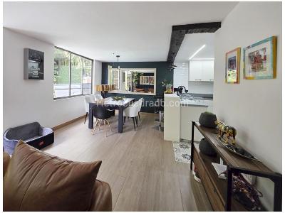 Casa de 3 alcobas en venta en Loma Del Chocho, Envigado, 330 m² · foto 6 de 20