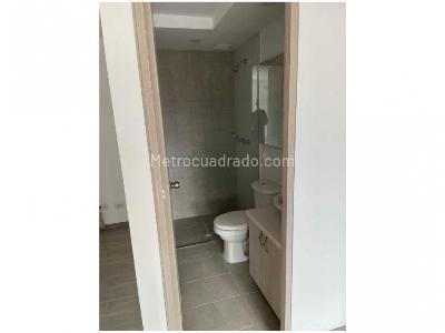 Apartamento de 3 alcobas en venta en Parte Baja De Envigado, Envigado, 79 m² · foto 9 de 16
