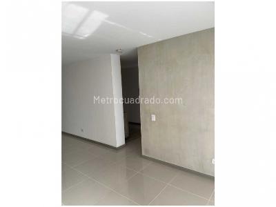 Apartamento de 3 alcobas en venta en Parte Baja De Envigado, Envigado, 79 m² · foto 10 de 16