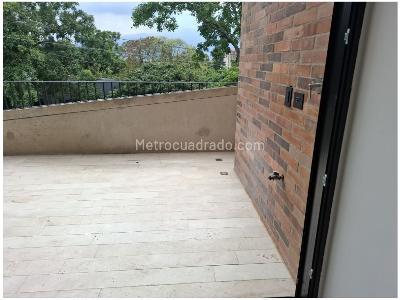 Apartamento de 2 alcobas en venta en El Poblado, Medellín, 178 m² · foto 13 de 20