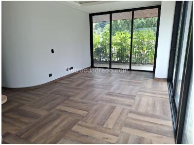Apartamento de 2 alcobas en venta en El Poblado, Medellín, 178 m² · foto 14 de 20
