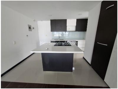 Apartamento en venta en Loma De Las Brujas, Envigado · foto 3 de 20