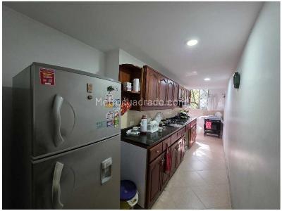 Apartamento en venta en Patio Bonito, Medellín · foto 3 de 10