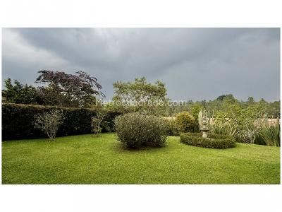 Casa de 3 alcobas en venta en Alto De Las Palmas, Medellín · foto 2 de 20