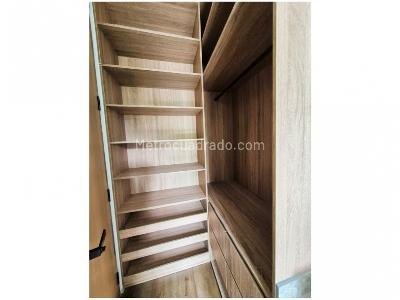 Apartamento de 2 alcobas en venta en El Poblado, Medellín, 178 m² · foto 13 de 18