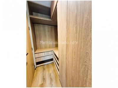 Apartamento de 2 alcobas en venta en El Poblado, Medellín, 178 m² · foto 18 de 18