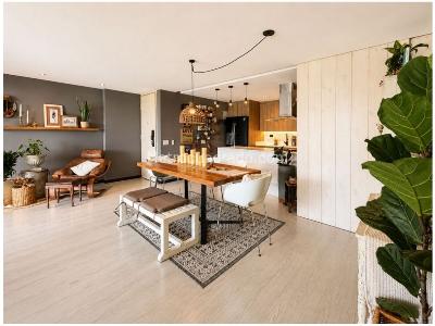 Apartamento de 2 alcobas en venta en Loma De Las Brujas, Envigado, 150 m² · foto 8 de 19