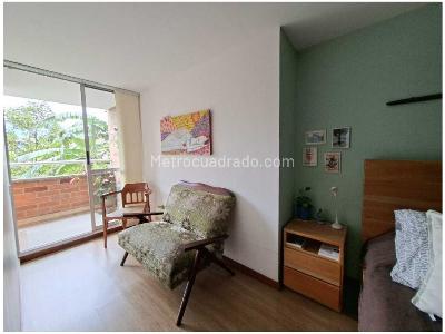 Apartamento en venta en Loma Del Esmeraldal, Envigado · foto 17 de 19
