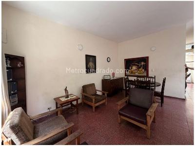 Casa de 3 alcobas en venta en La Floresta, Medellín, 114 m² · foto 12 de 13