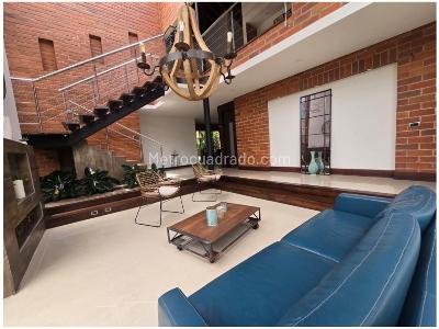 Casa de 4 alcobas en venta en Las Lomitas, Sabaneta, 460 m² · foto 6 de 20