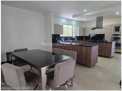 Casa de 4 alcobas en venta en Las Lomitas, Sabaneta, 460 m² · foto 14 de 20