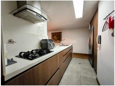 Apartamento de 3 alcobas en venta en Malibu, Medellín, 80 m² · foto 4 de 13