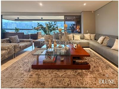 Apartamento de 3 alcobas en venta en Las Lomas No, Medellín, 320 m² · foto 2 de 20