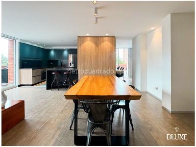 Apartamento en venta en El Poblado, Medellín · foto 2 de 19
