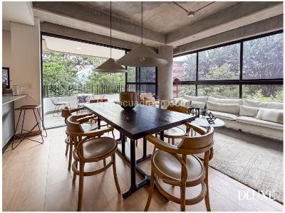 Apartamento en venta en Lalinde, Medellín · foto 3 de 13