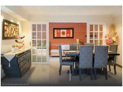 Casa de 5 alcobas en venta en San Jose, Sabaneta, 328 m² · foto 15 de 17