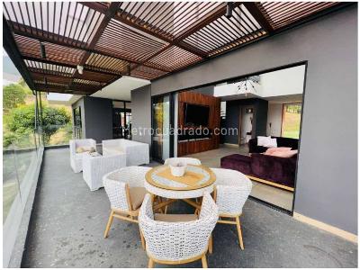 Casa de 5 alcobas en venta en Bello, Bello, 390 m² · foto 8 de 20