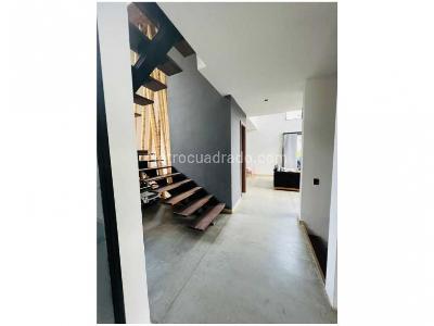 Casa de 5 alcobas en venta en Bello, Bello, 390 m² · foto 14 de 20