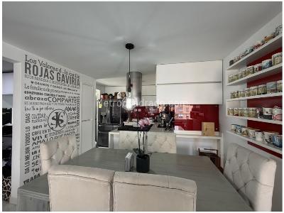 Apartamento en venta en Castropol, Medellín · foto 2 de 16