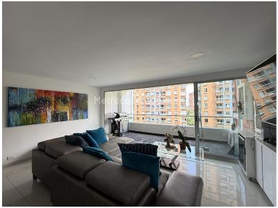 Apartamento en venta en Castropol, Medellín · foto 8 de 16