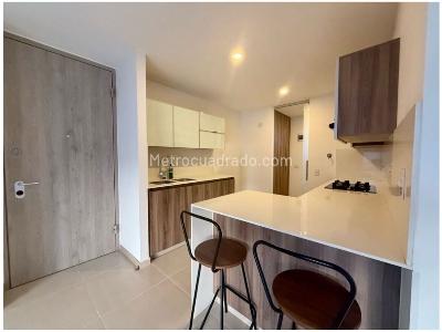 Apartamento de 3 alcobas en venta en Loma De Los Balsos, Medellín, 108 m² · foto 6 de 20