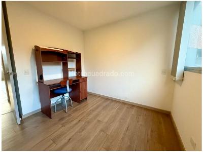 Apartamento de 3 alcobas en venta en Loma De Los Balsos, Medellín, 108 m² · foto 16 de 20