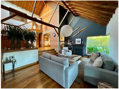 Casa de 3 alcobas en venta en Alto De Las Palmas, Envigado, 300 m² · foto 8 de 20