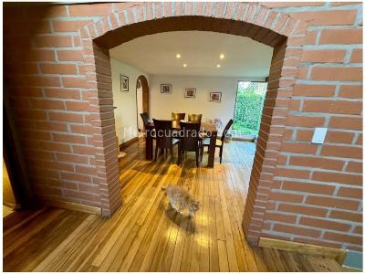 Casa de 3 alcobas en venta en Alto De Las Palmas, Envigado, 300 m² · foto 9 de 20