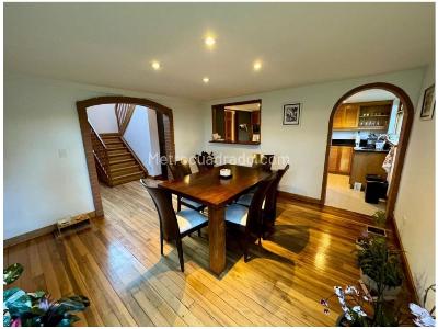 Casa de 3 alcobas en venta en Alto De Las Palmas, Envigado, 300 m² · foto 10 de 20