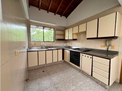 Apartamento en venta en Zuniga, Envigado · foto 3 de 12